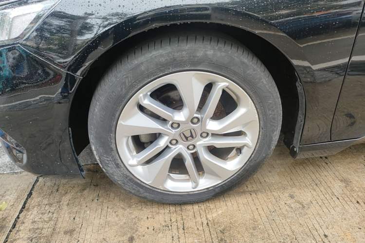 Used Honda Accord 2018 260TURBO Elite Edition China V Left Front Wheel Hub