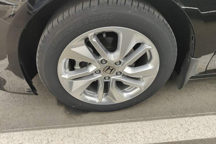 Used Honda Accord 2018 260TURBO Elite Edition China VI Left Front Wheel Hub