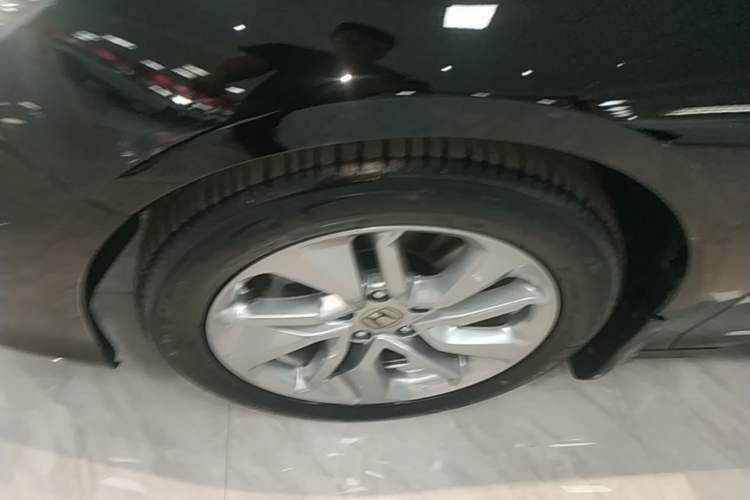 Used Honda Accord 2018 260TURBO Elite Edition China VI Left Front Wheel Hub