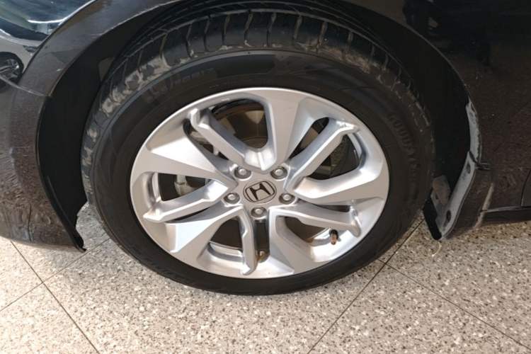 Used Honda Accord 2018 260TURBO Elite Edition China VI Left Front Wheel Hub