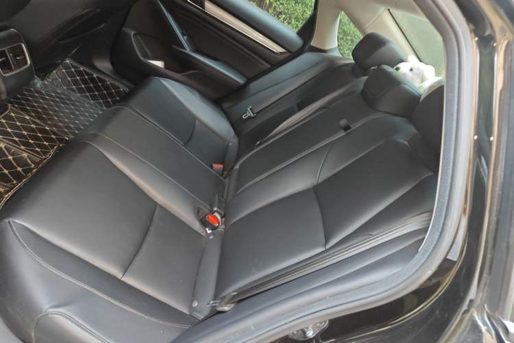 Used Honda Accord 2018 260TURBO Elite Edition China VI Left Rear Seat