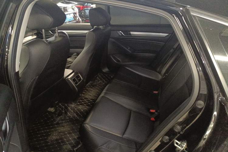 Used Honda Accord 2018 260TURBO Elite Edition China VI Left Rear Seat