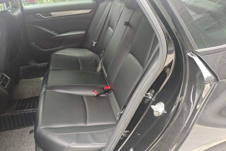 Used Honda Accord 2018 260TURBO Elite Edition China VI Left Rear Seat