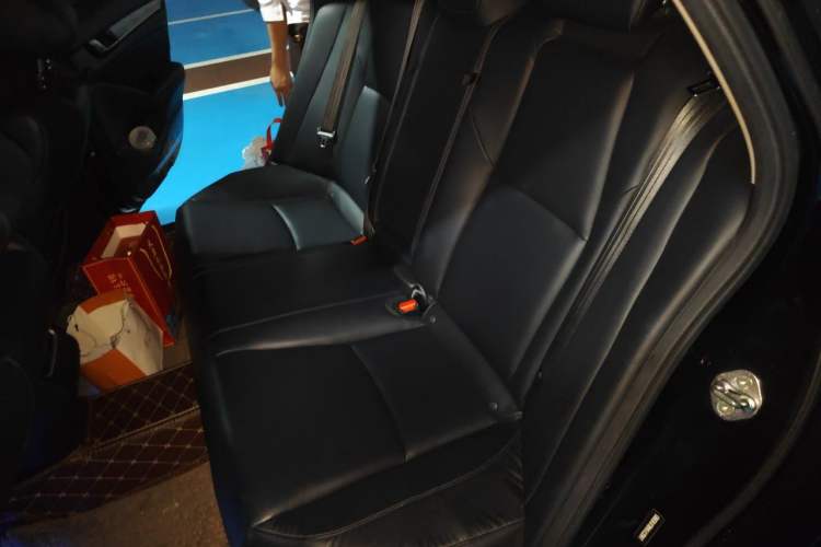 Used Honda Accord 2018 260TURBO Elite Edition China VI Left Rear Seat