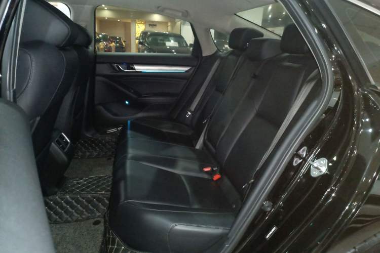 Used Honda Accord 2018 260TURBO Elite Edition China VI Left Rear Seat