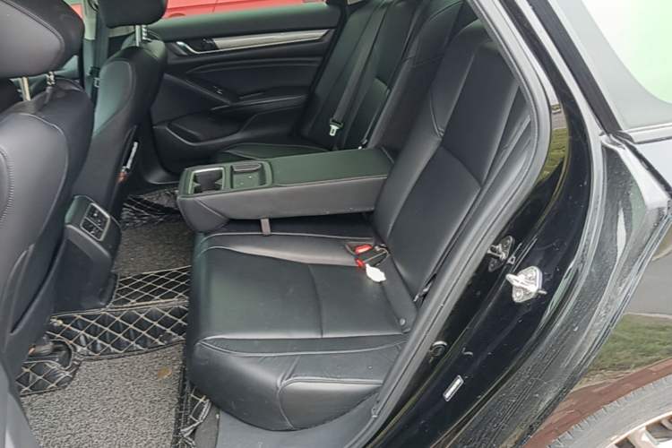 Used Honda Accord 2018 260TURBO Elite Edition China VI Left Rear Seat