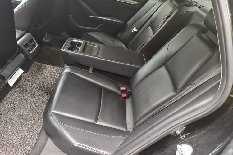 Used Honda Accord 2018 Rui Hybrid 2.0L Rui Ling Edition China VI Left Rear Seat