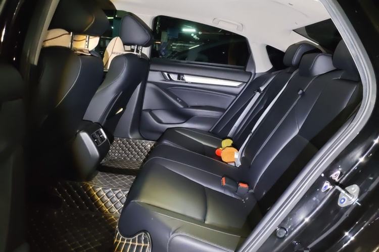 Used Honda Accord 2018 260TURBO Luxury Edition China VI Left Rear Seat