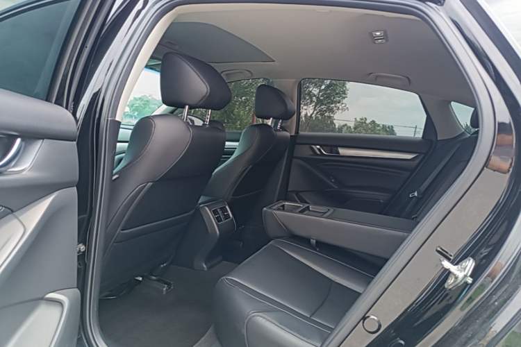 Used Honda Accord 2018 260TURBO Elite Edition China VI Left Rear Seat
