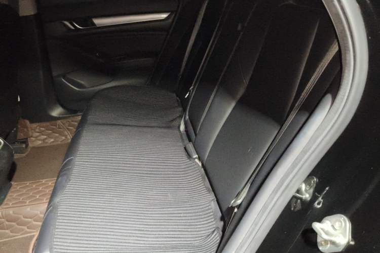 Used Honda Accord 2018 260TURBO Luxury Edition China VI Left Rear Seat