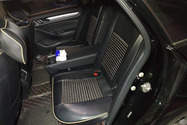 Used Honda Accord 2018 260TURBO Elite Edition China VI Left Rear Seat