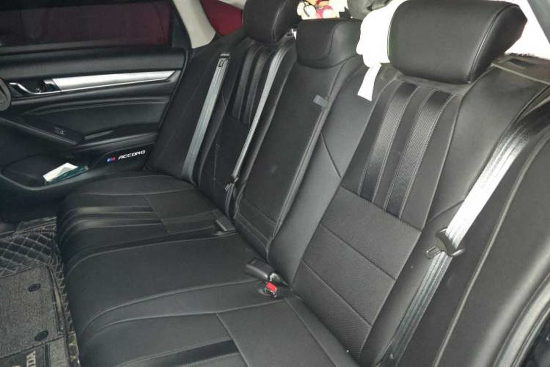 Used Honda Accord 2018 260TURBO Luxury Edition China VI Left Rear Seat