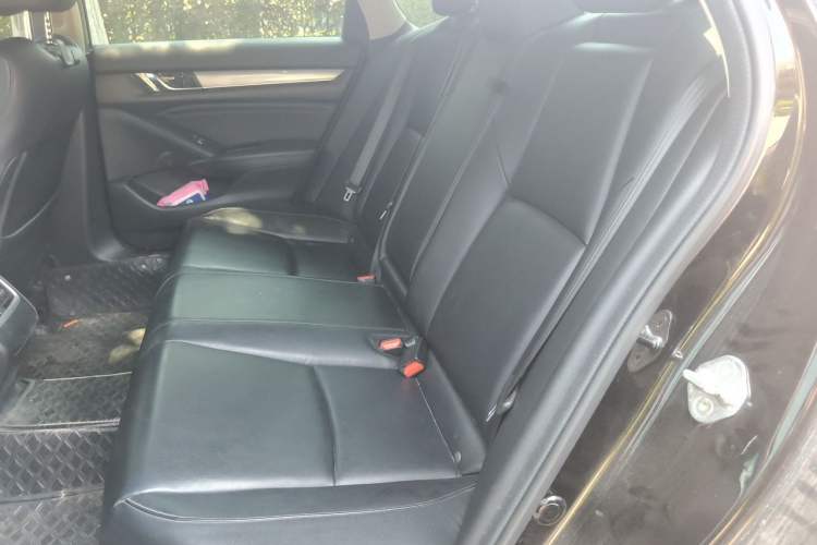 Used Honda Accord 2018 260TURBO Luxury Edition China VI Left Rear Seat