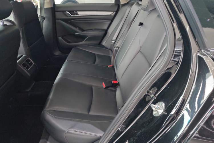 Used Honda Accord 2018 260TURBO Elite Edition China VI Left Rear Seat