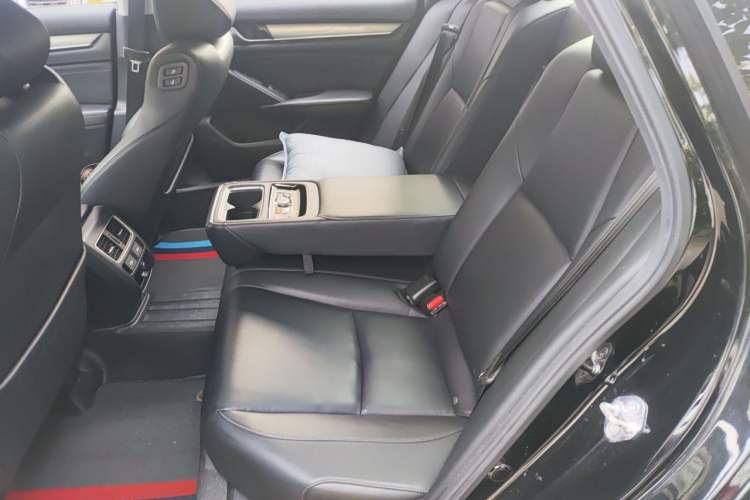 Used Honda Accord 2018 Rui·Hybrid 2.0L Rui Zhi Edition China VI Left Rear Seat