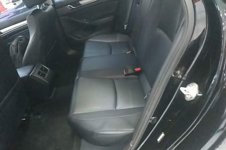 Used Honda Accord 2018 260TURBO Elite Edition China VI Left Rear Seat