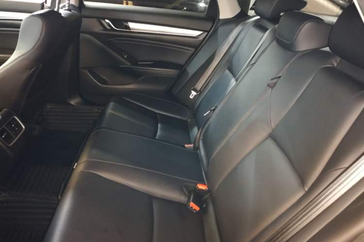 Used Honda Accord 2018 260TURBO Elite Edition China VI Left Rear Seat