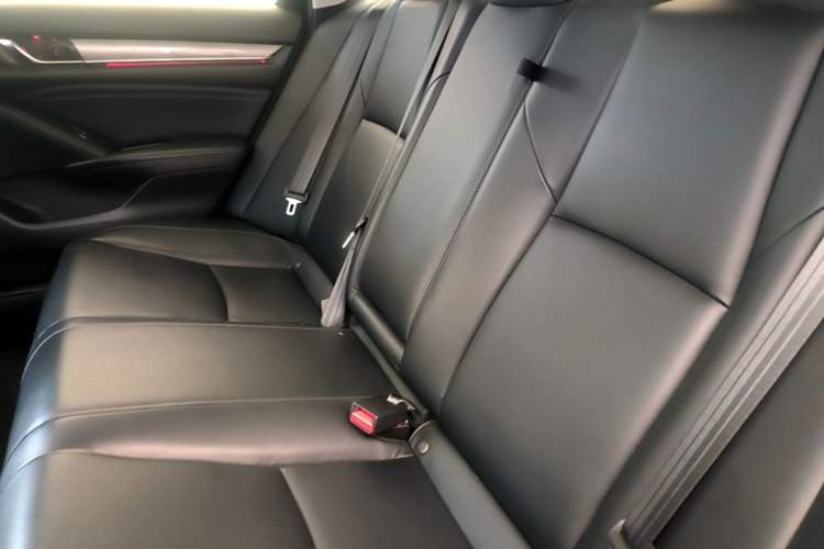 Used Honda Accord 2018 260TURBO Elite Edition China VI Left Rear Seat