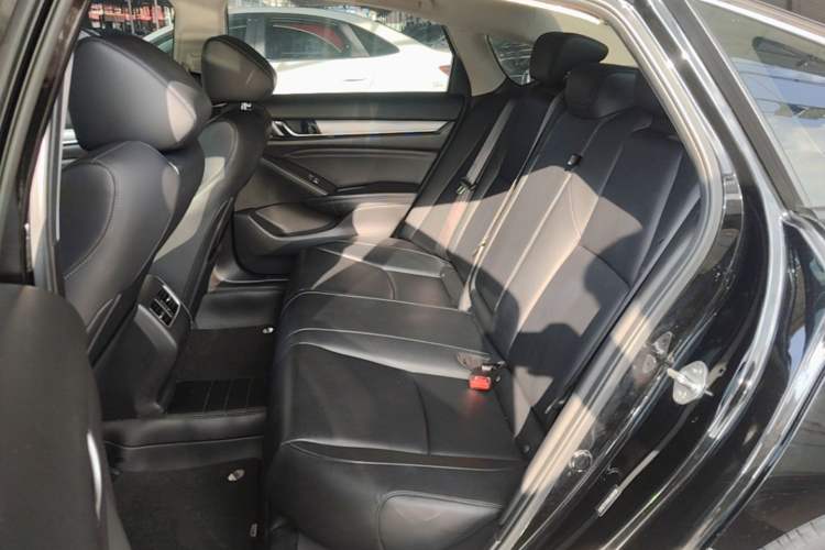 Used Honda Accord 2018 260TURBO Elite Edition China VI Left Rear Seat