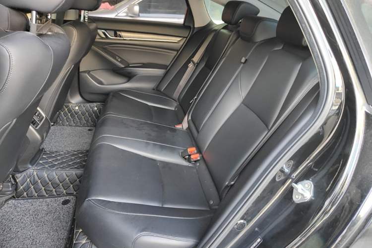 Used Honda Accord 2018 230TURBO Comfort Edition China VI Emission Standard Left Rear Seat