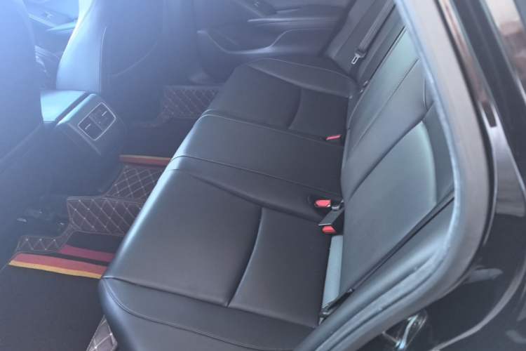 Used Honda Accord 2018 260TURBO Elite Edition China VI Left Rear Seat
