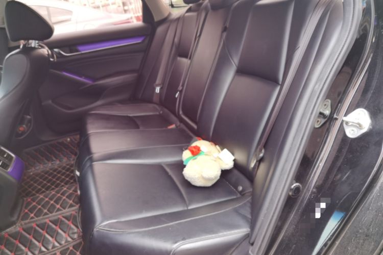 Used Honda Accord 2018 260TURBO Luxury Edition China V Emission Standard Left Rear Seat
