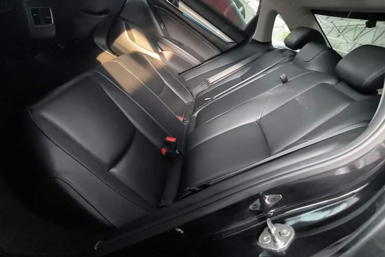 Used Honda Accord 2018 260TURBO Luxury Edition China VI Left Rear Seat
