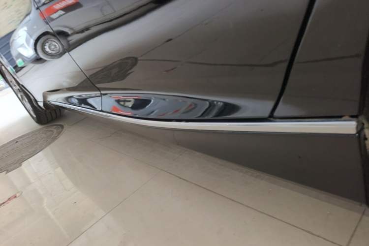 Used Honda Accord 2018 260TURBO Luxury Edition China VI Left Side Sill