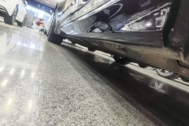 Used Honda Accord 2018 260TURBO Luxury Edition China VI Left Side Sill