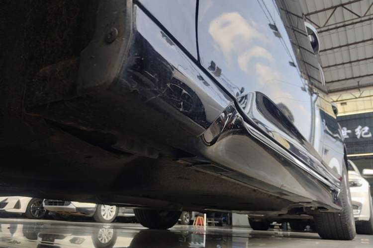 Used Honda Accord 2018 260TURBO Elite Edition China VI Left Side Sill