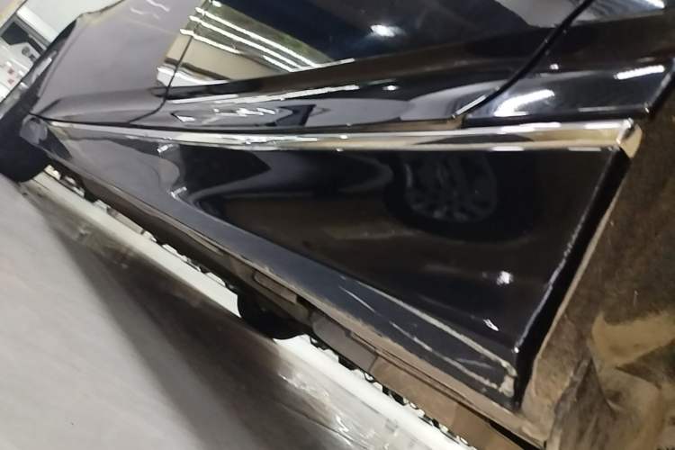 Used Honda Accord 2018 260TURBO Luxury Edition China VI Left Side Sill