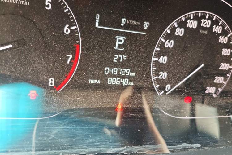 Used Honda Accord 2018 260TURBO Elite Edition China VI Odometer Close Up