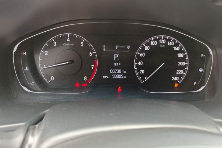Used Honda Accord 2018 260TURBO Elite Edition China VI Odometer Close Up