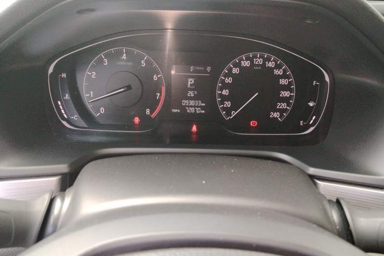 Used Honda Accord 2018 260TURBO Elite Edition China V Odometer Close Up