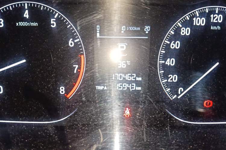 Used Honda Accord 2018 260TURBO Elite Edition China VI Odometer Close Up