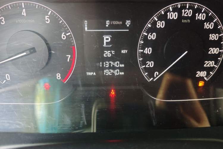 Used Honda Accord 2018 260TURBO Elite Edition China VI Odometer Close Up