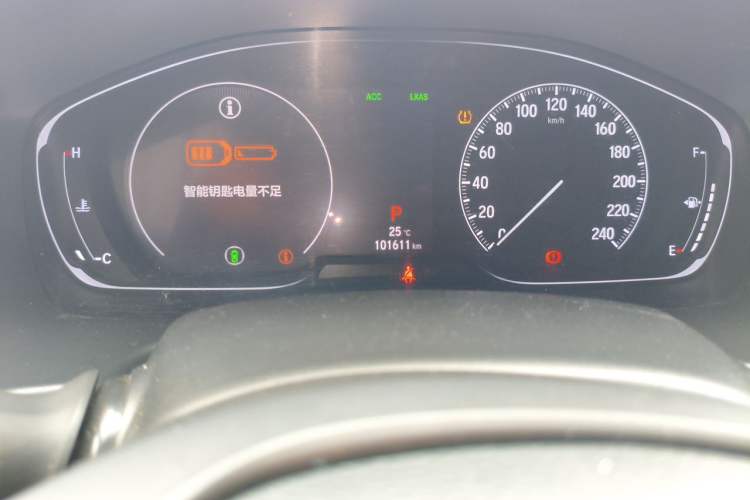 Used Honda Accord 2018 260TURBO Luxury Edition China V Emission Standard Odometer Close Up