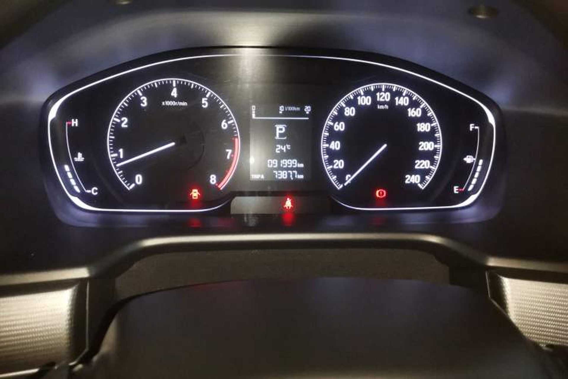 Used Honda Accord 2018 260TURBO Elite Edition China V Odometer Close Up