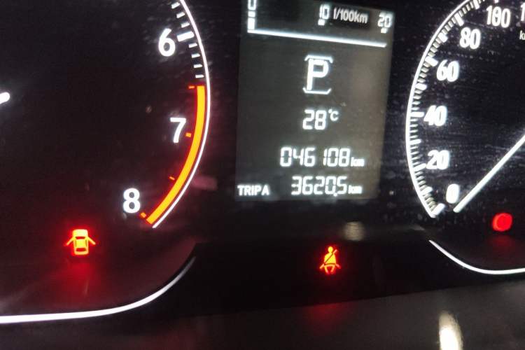 Used Honda Accord 2018 260TURBO Elite Edition China VI Odometer Close Up
