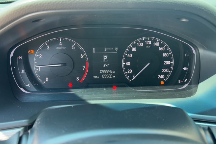 Used Honda Accord 2018 260TURBO Elite Edition China VI Odometer Close Up