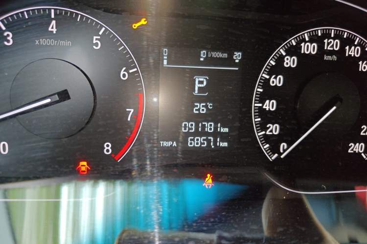 Used Honda Accord 2018 260TURBO Elite Edition China VI Odometer Close Up