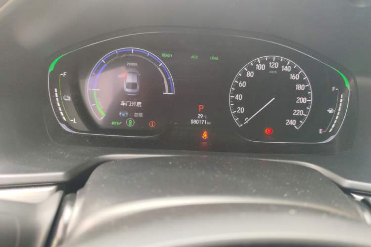 Used Honda Accord 2018 Rui Hybrid 2.0L Rui Ling Edition China VI Odometer Close Up