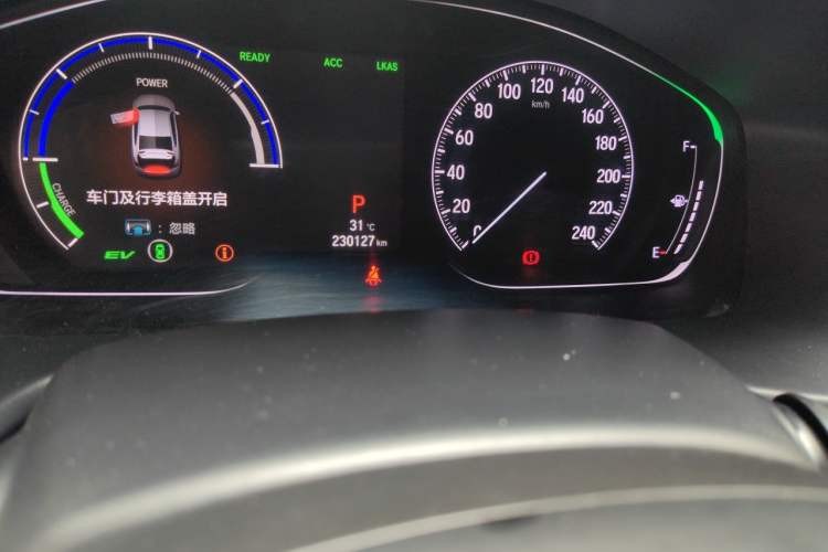Used Honda Accord 2018 Rui Hybrid 2.0L Rui Ling Edition China VI Odometer Close Up