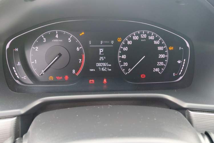 Used Honda Accord 2018 260TURBO Elite Edition China V Odometer Close Up