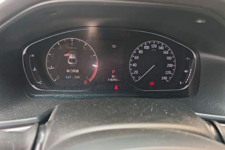 Used Honda Accord 2018 260TURBO Prestige Edition China VI Odometer Close Up