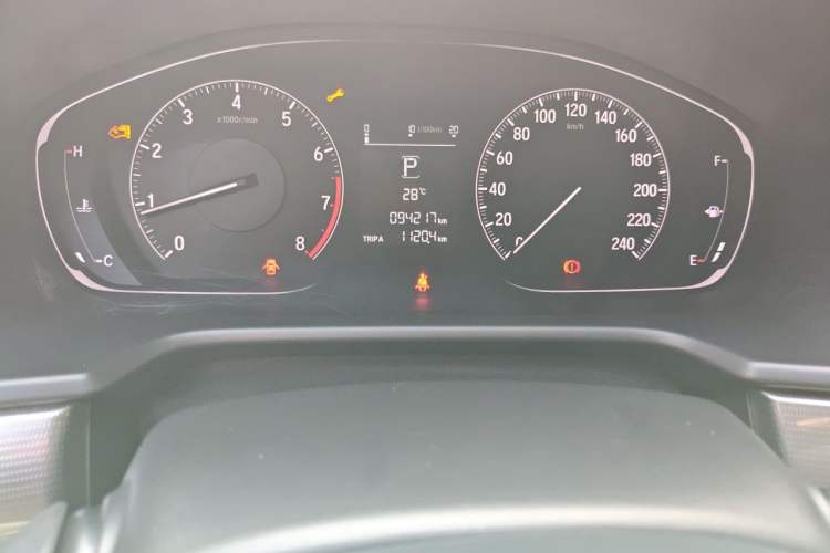 Used Honda Accord 2018 260TURBO Elite Edition China VI Odometer Close Up