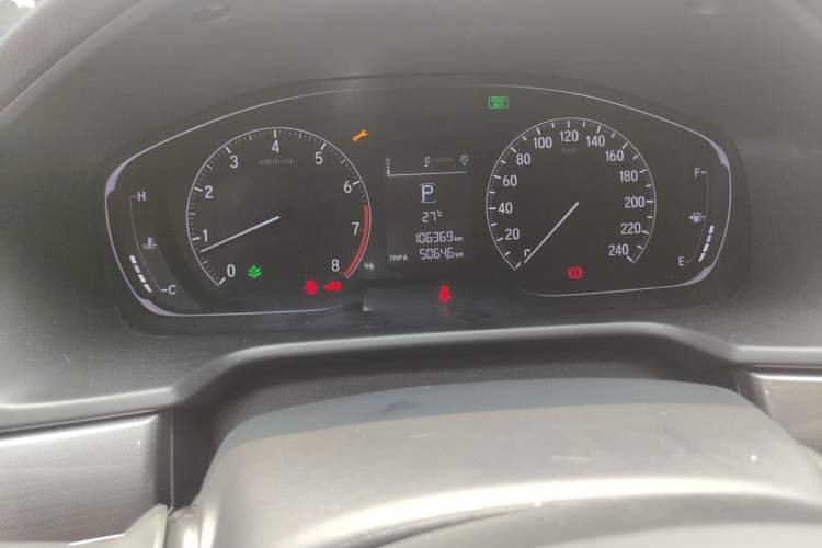 Used Honda Accord 2018 260TURBO Elite Edition China VI Odometer Close Up