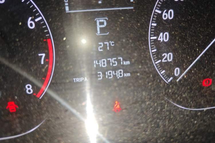 Used Honda Accord 2018 260TURBO Elite Edition China V Odometer Close Up