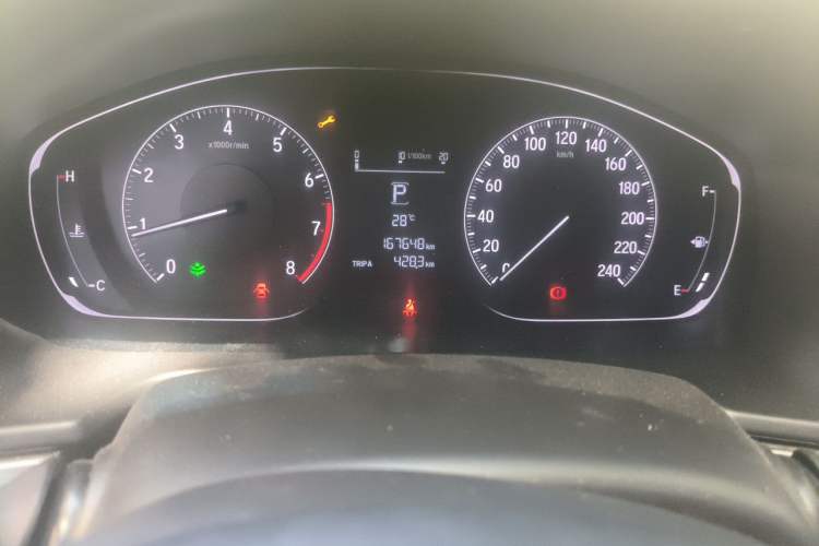 Used Honda Accord 2018 260TURBO Elite Edition China VI Odometer Close Up