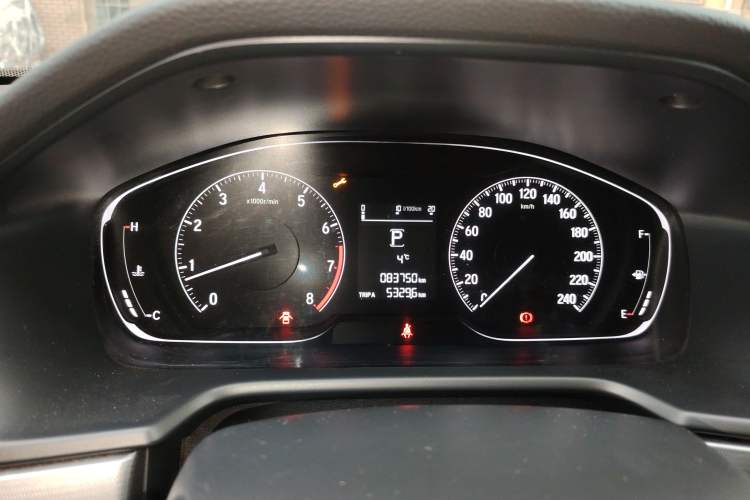 Used Honda Accord 2018 260TURBO Elite Edition China VI Odometer Close Up